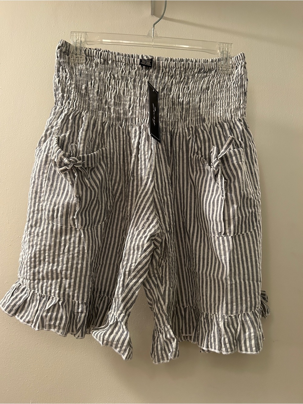 Striped Ruffle-Hem Women's Shorts - Blue/White